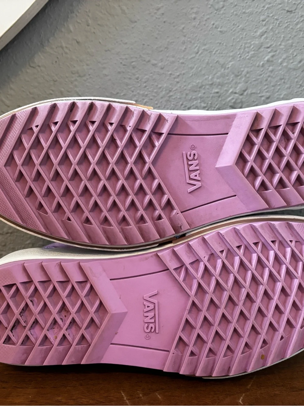 Vans Pink & Lavender Wave Pattern Platform Sneakers 7.5